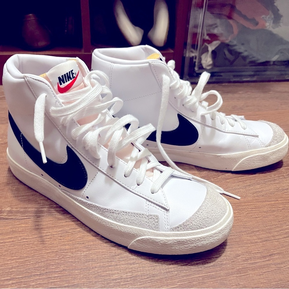 Nike Blazer Mid 77 Shoes